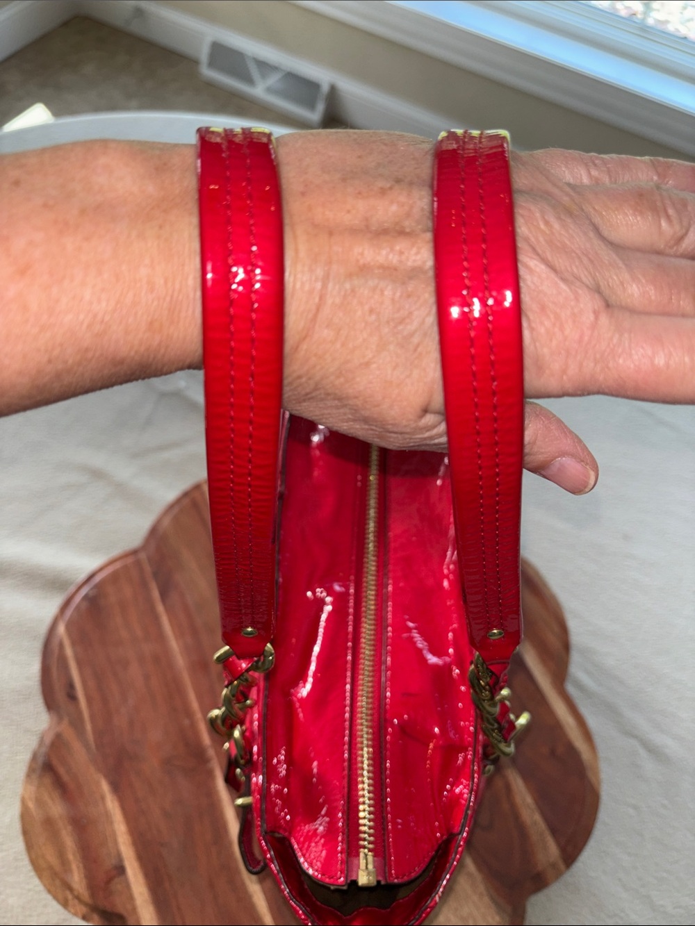 Coach‎ Madison Diagonal Pleated Patent Leather handbag in red - Picture 7 of 15